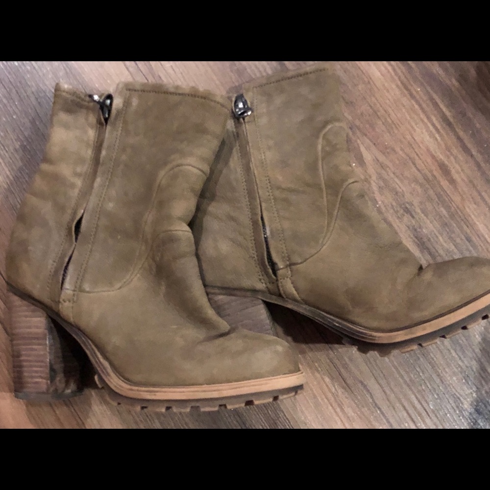 ALDO tan genuine leather fur lined booties - Picture 6 of 8